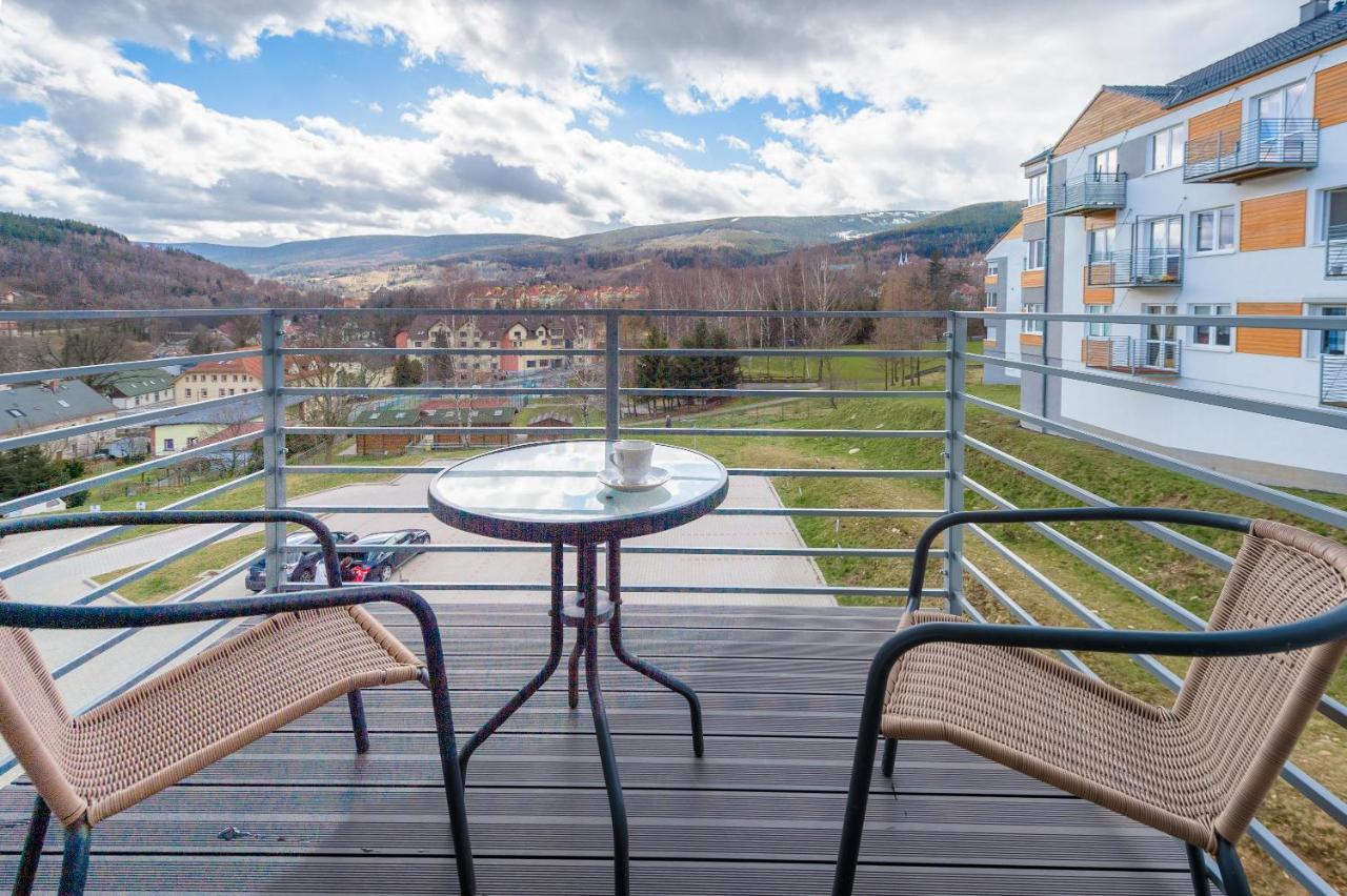 Apartament Izerka Z Prywatna Sauna - 5D Apartamenty Świeradów-Zdrój Exteriör bild